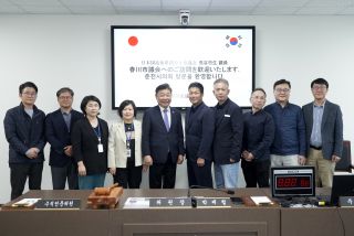 일본 고치현 시만토시 시의회 토리야 케이세이 시의원 내방